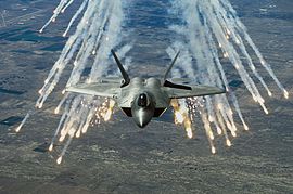 270px-F-22_flares